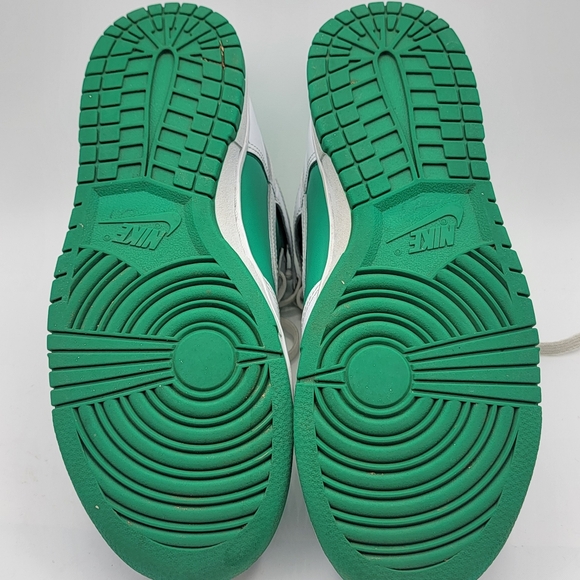 Nike Dunk High Retro  Stadium Green/White Men's Size 8.5 (W-10) - Picture 3 of 7